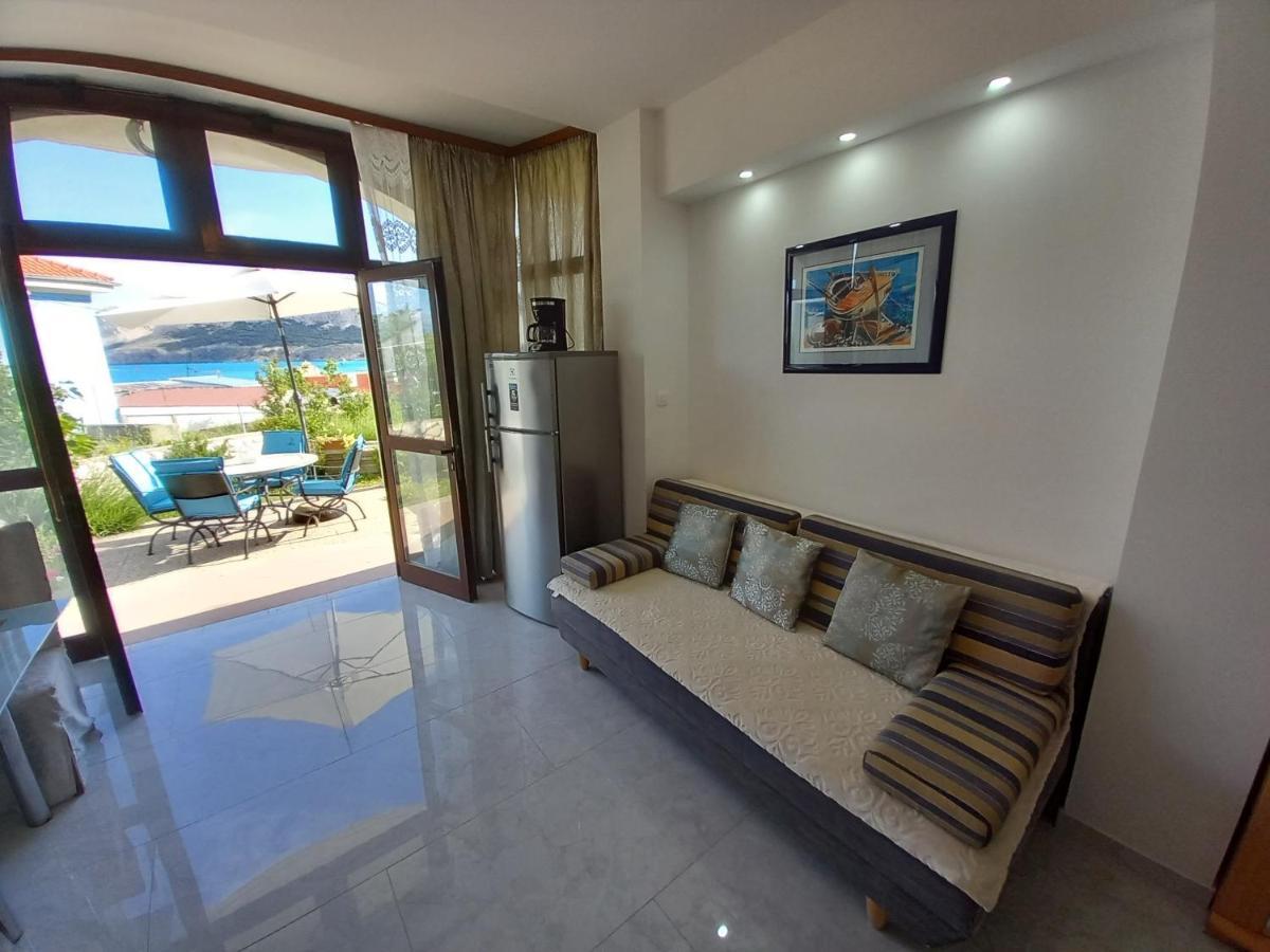 באסקה Apartments Irena מראה חיצוני תמונה